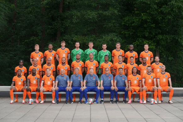 新赛季明日,启幕,詹皇征战第,bet365,bet365体育,bet365官网,bet365网址